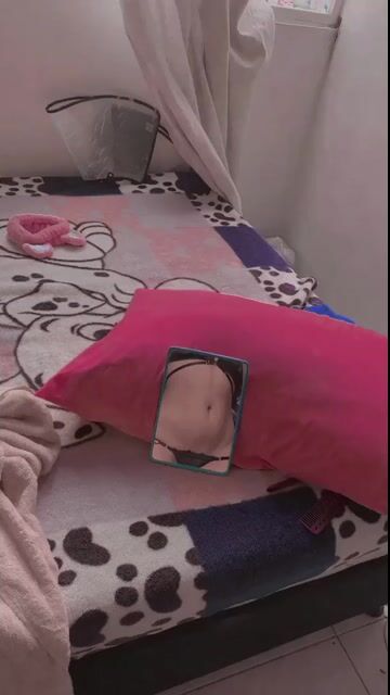 Model - Alina Wets dirty