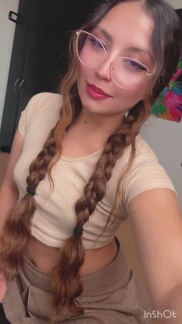 Emiliegolds dedos Model - Emiliegolds dedos