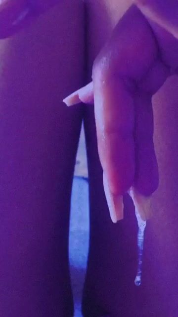 Model - Alesslfame deepthroat