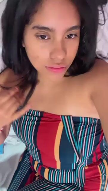 Model - Sienna Bell toys