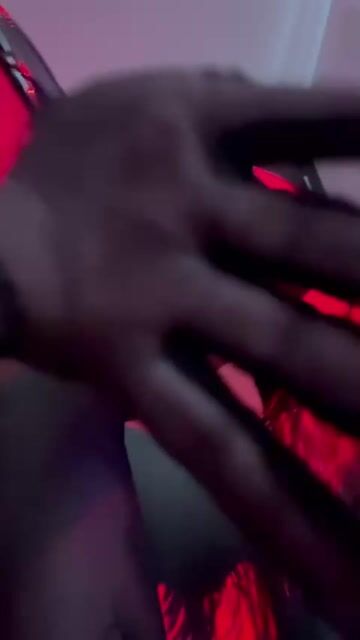 Model - FETISHREDDIVA joi