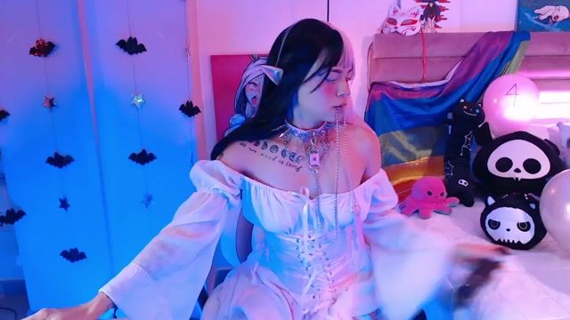 Model - Sara Clover toys