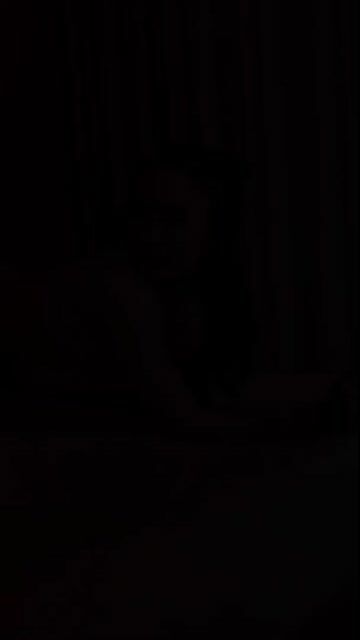 Model - Anna striptease