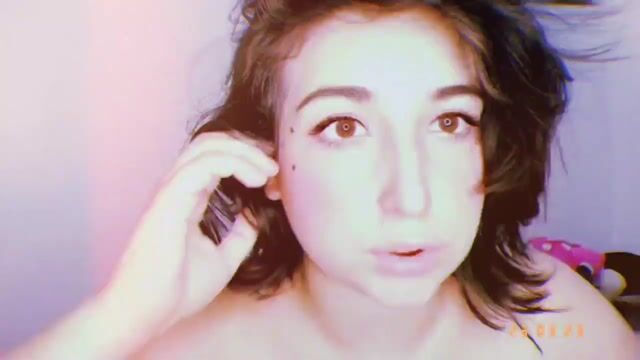 Model - Annie Evans deepthroat