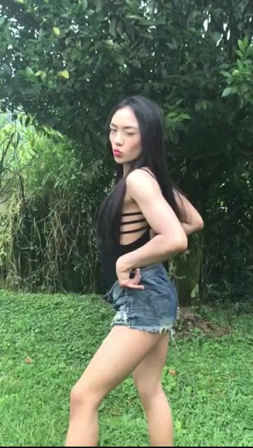 Model - SharonWill BBW