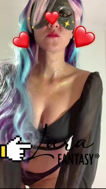 Model - LaraFantasy sex