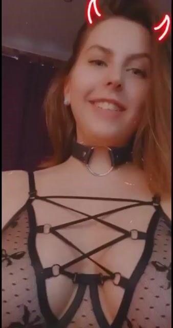 Model - Adele_White___ heels