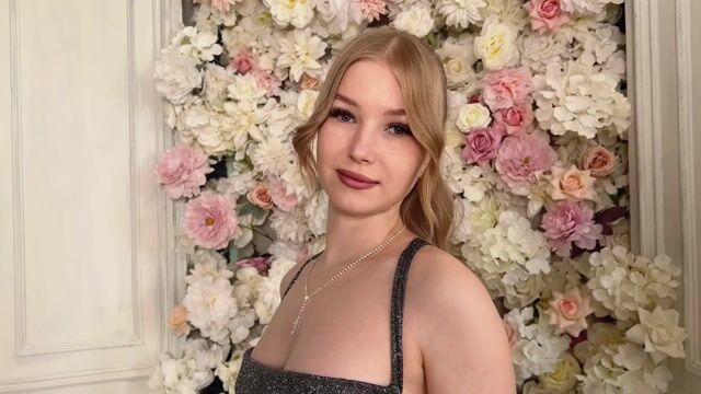 Model - Nicole Stewart sph