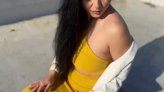 Model - ClaryceEverly bigtits