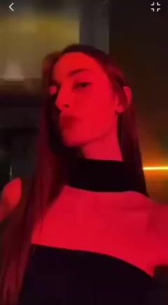 Model - AliceFlame sexy