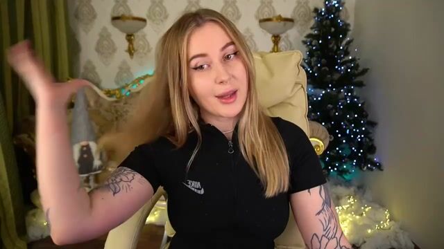 Model - ArolinaNight squirt