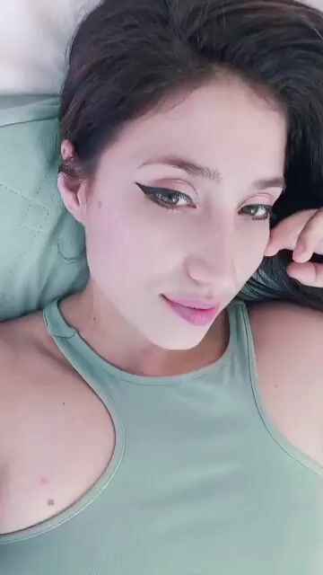 Model - Ckatterine_Ckatt cumshow