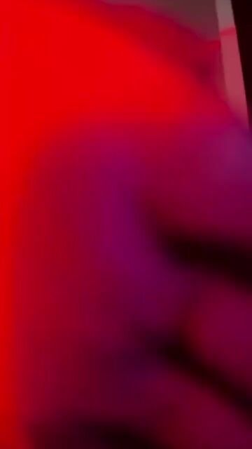 Model - FETISHREDDIVA pantyhose