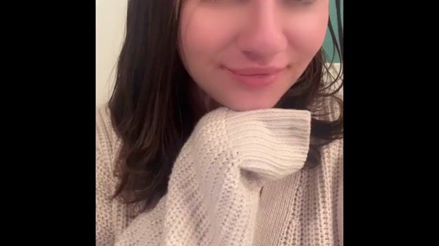 Model - Hailey Lovex kinky