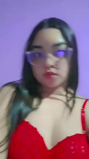 Model - YoungLizzyy BDSM