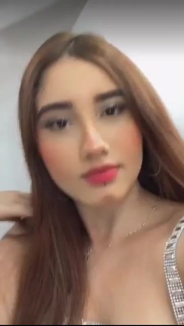 Model - MARIANGEL joven