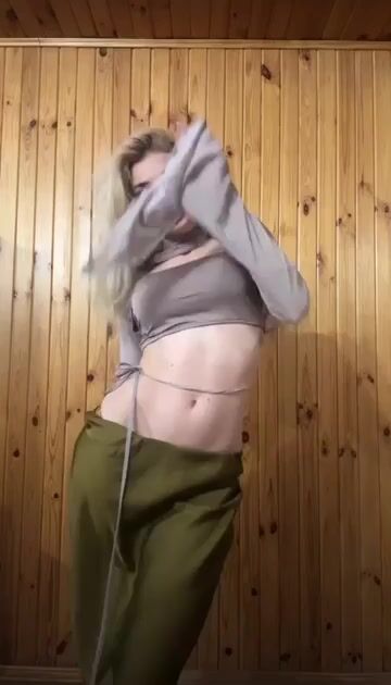 Model - Lady Alice Girlfriend