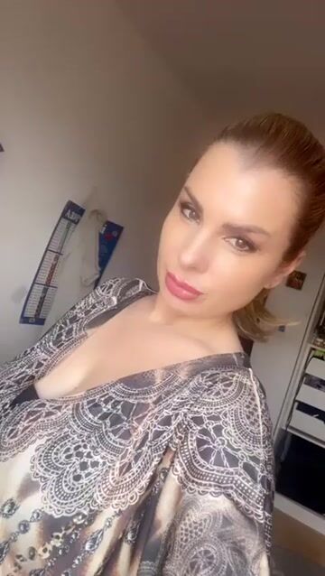 Model - MeMarrison heels