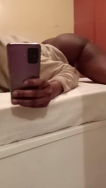 Model - sexipuss sexy