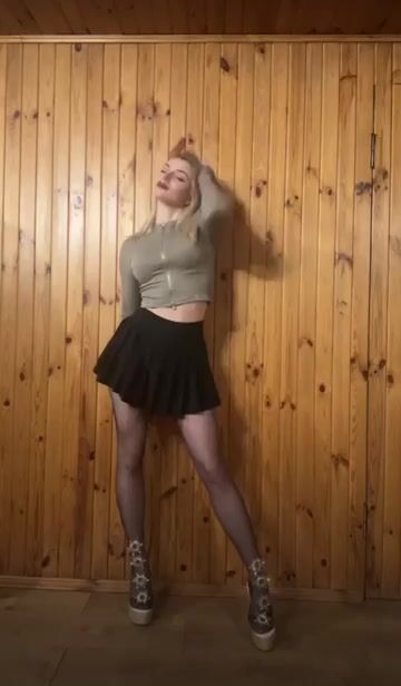 Model - Lady Alice Humiliation