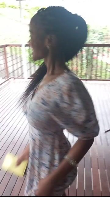 Model - xxTigerlit petite