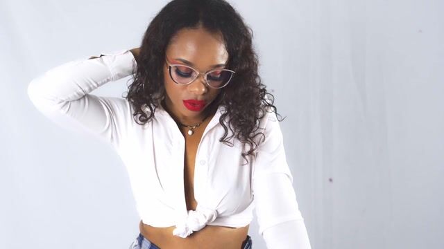 Model - NaomiBecket anal