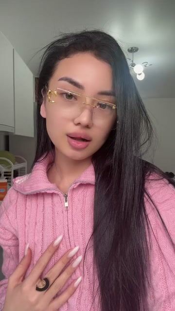 Model - LanaKim bigboobs