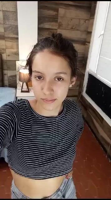 Model - Linda Petite smalltits