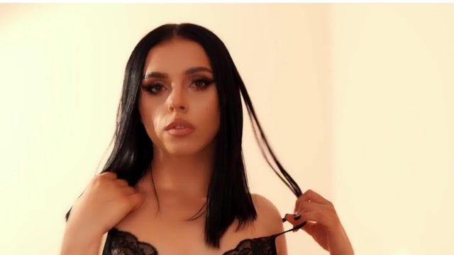 Model - FyrhenAndJullise fetish