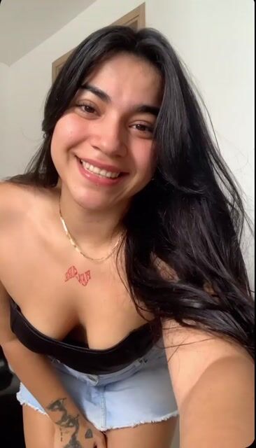 Model - zendaya dildos