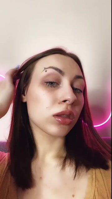Model - Eliza sexy