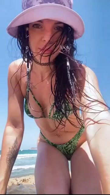 Model - AngelDust anal