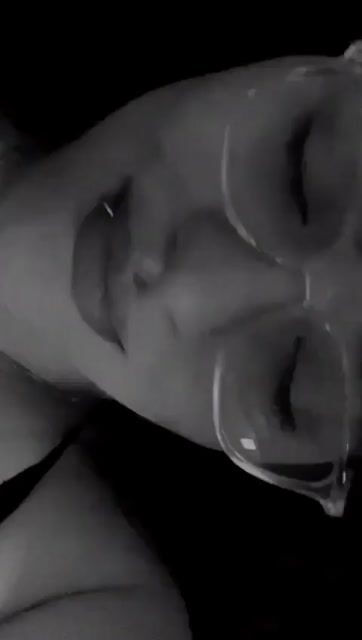 Model - Morenna Mia anal