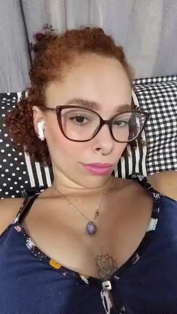 Queen Geek boobs Model - Queen Geek boobs