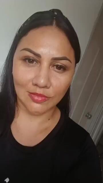 Model - evaroose bigtits