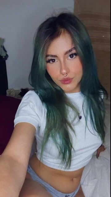 Model - Lilith_Uwu petite