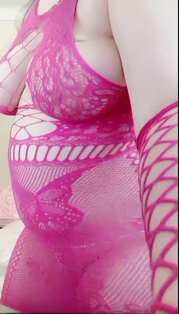 Model - LittleShyy dirtytalk