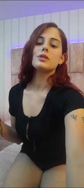 Model - CloeSweet latina