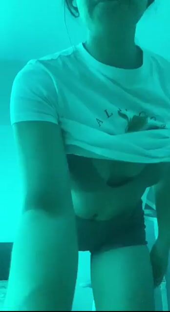 Model - Zoe Mackenzie anal