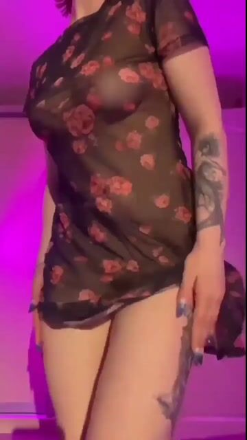Model - Mia Nils anal