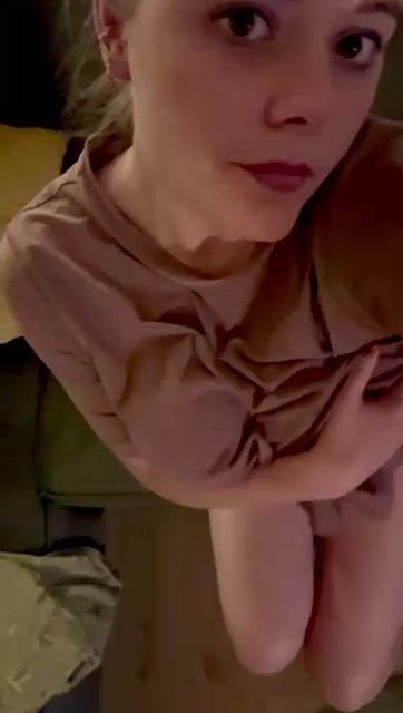 Model - Rosalie greeneyes