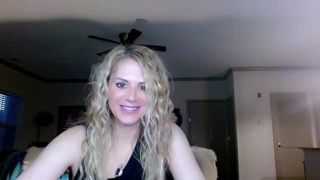 Model - sweetnoffbeat tightpussy