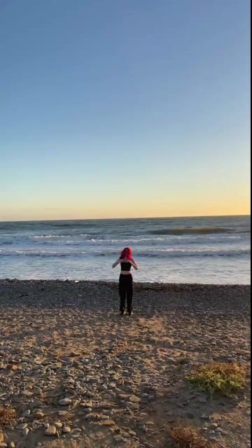 Model - Caroline sexy