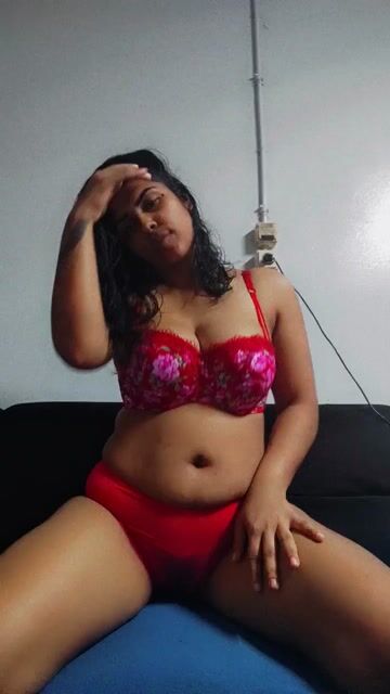 Model - Play Bunny 21 squirt