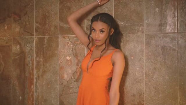 Model - AshlyVelez anal