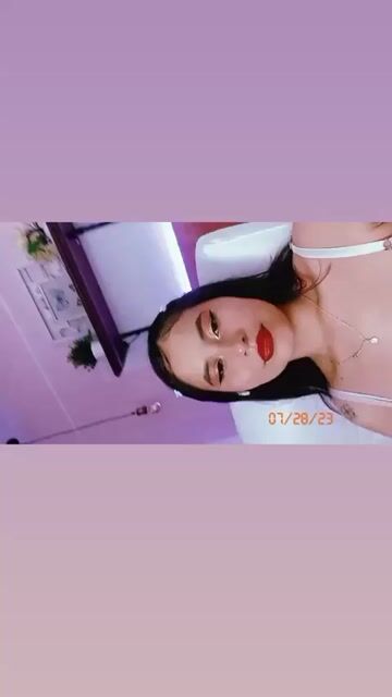 Model - Saratth_794 penetracion