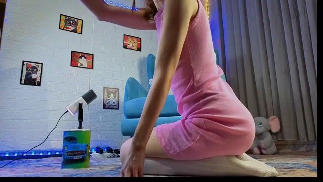 Model - Kristina sucking