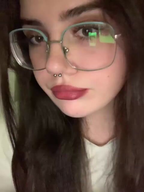 Model - Betty bigass