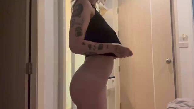 Model - WhiteMonster ass