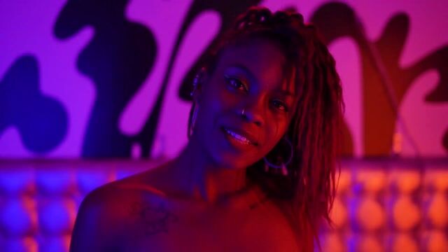 Model - GiannaChocolat squirt